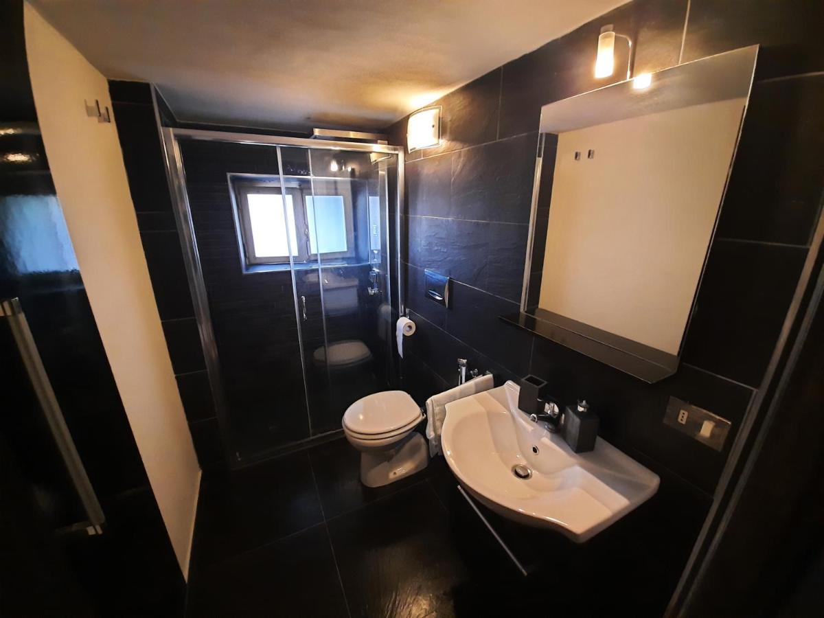 La Piccolina Apartment Viareggio Ngoại thất bức ảnh